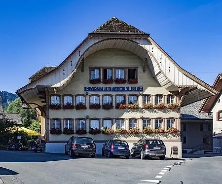 ホテル Gasthof Zum Kreuz